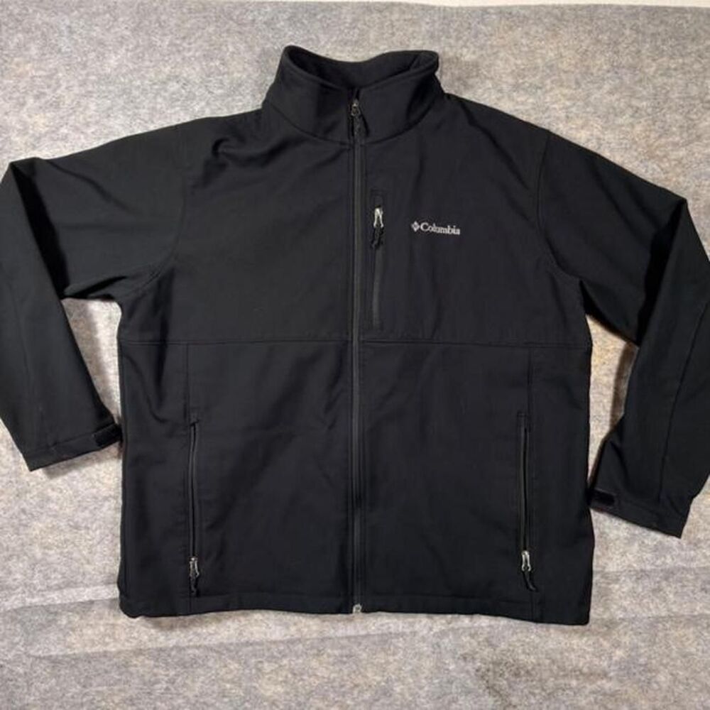Columbia-sportswear Men's Black and Navy Jacket